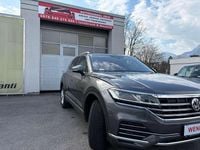 Gebraucht VW Touareg Elegance 231 PS (169 kW) 2019 Grau SUV