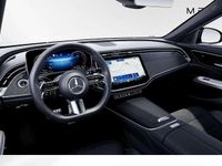 Gebraucht Mercedes E300 AMG line 197 PS (144 kW) 2024 Weiß Kombi