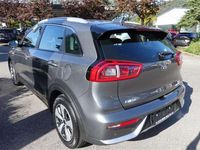 gebraucht Kia Niro 1,6 GDI Hybrid Silber DCT