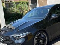 Gebraucht Mercedes A200 163 PS (119 kW) 2024 Schwarz Limousine