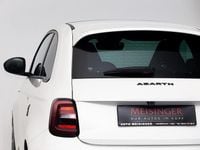 Gebraucht Abarth 500e Scorpionissima 114 kW (155 PS) 2025 Weiß Kleinwagen