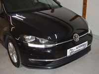 Gebraucht VW Golf VII 86 PS (63 kW) 2018 Schwarz Kleinwagen