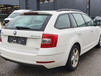 gebraucht Skoda Octavia OctaviaCombi 2,0 Ambition TDI 4x4 Ambition