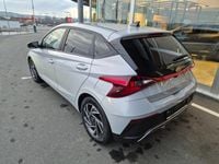 Neu Hyundai i20 77 PS (56 kW) 2025 Grau Limousine