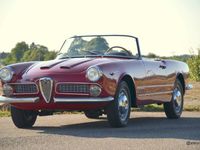 Gebraucht Alfa Romeo 2000 115 PS (84 kW) 1960 Rot Cabrio