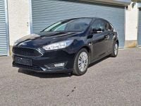 Gebraucht Ford Focus Trend 101 PS (74 kW) 2016 Schwarz Limousine