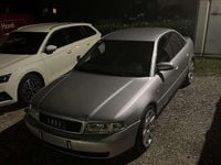 Gebraucht Audi A4 116 PS (85 kW) 2000 Limousine