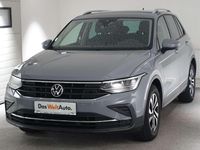 Gebraucht VW Tiguan Life 131 PS (96 kW) 2021 Grau SUV