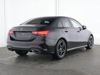 gebraucht Mercedes A200 Limousine AMG Line SpurW Winterp. SportS.