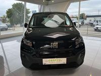 Neu Fiat Doblò Tech 131 PS (96 kW) 2025 Schwarz Van / Kleinbus