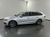 gebraucht Skoda Octavia Combi 2,0 TDI Style DSG *LED*ACC*AHK*VirtCpt*PANO*