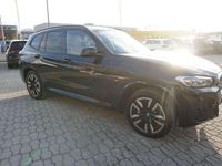 Gebraucht BMW iX3 M Sport 210 kW (286 PS) 2022 Schwarz SUV