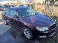 Gebraucht Skoda Superb Ambition 160 PS (117 kW) 2010 Rot Limousine