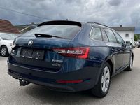 gebraucht Skoda Superb Kombi 2,0 TDI Ambition | NAVI*RFK*AHK