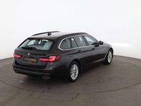 Gebraucht BMW 520 Sport Line 190 PS (139 kW) 2023 Grau Kombi