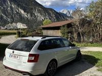 gebraucht Skoda Octavia Combi 20 TDI (Green tec) 4x4 DSG RS