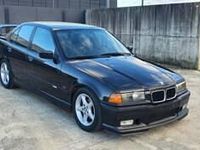 Gebraucht BMW 318 Efficient Dynamics 140 PS (102 kW) 1994 Schwarz Limousine