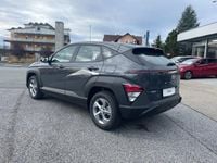 Neu Hyundai Kona 102 PS (75 kW) 2025 Ecotronic gray SUV