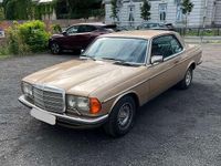 Gebraucht Mercedes 280 185 PS (136 kW) 1984 Gold Coupé
