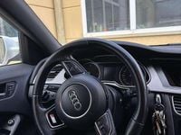 Gebraucht Audi A4 120 PS (88 kW) 2012 Weiß Kombi