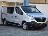 Gebraucht Renault Trafic 125 PS (91 kW) 2017 Silber Van / Kleinbus