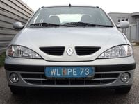 Gebraucht Renault Mégane II 95 PS (69 kW) 2002 Gris boreal silber metallic Limousine
