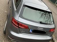 Gebraucht Audi A3 116 PS (85 kW) 2017 Grau Limousine