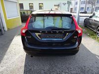 gebraucht Volvo V60 D2 Kinetic Geartronic