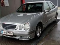Gebraucht Mercedes E220 Elegance 143 PS (105 kW) 2000 Limousine