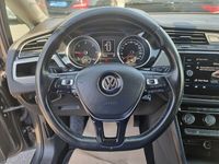 gebraucht VW Touran Comfortline 16 SCR TDI