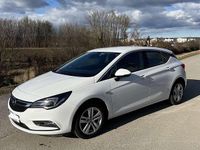 Gebraucht Opel Astra Innovation 125 PS (91 kW) 2016 Weiß Limousine