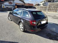 gebraucht Skoda Octavia Combi 20 TDI Style Limited DSG