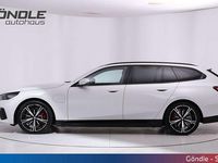 Gebraucht BMW 550e Shadowline 313 PS (230 kW) 2025 Weiß Kombi