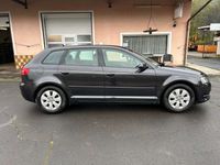 gebraucht Audi A3 1.6 TDI e Attraction/PDC/NAVI/BOSE Sound/TOP!