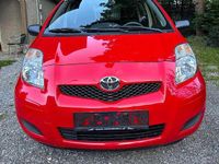 gebraucht Toyota Yaris 10 VVT-i Young