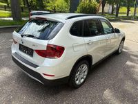 Gebraucht BMW X1 Performance 143 PS (105 kW) 2013 Weiß SUV