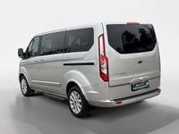 Gebraucht Ford Tourneo Custom Titanium 131 PS (96 kW) 2022 Silber Van