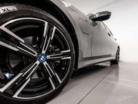 Gebraucht BMW 320e M Sport 204 PS (150 kW) 2023 Grau Kombi