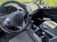 Gebraucht Ford Fiesta Trend 82 PS (60 kW) 2017 Silber Limousine