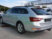 Gebraucht Skoda Superb 150 PS (110 kW) 2023 Silber Kombi