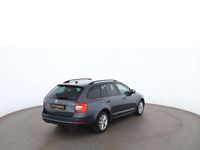 gebraucht Skoda Octavia Combi 1.6 TDI Ambition Aut NAVI TEMP PDC