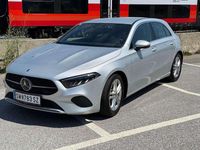 Gebraucht Mercedes A180 116 PS (85 kW) 2023 Silber Limousine