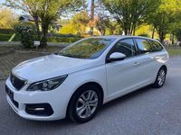 Gebraucht Peugeot 308 Active 102 PS (75 kW) 2020 Weiß Kombi
