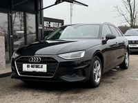 Gebraucht Audi A4 Basis 136 PS (100 kW) 2021 Schwarz Kombi