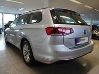 gebraucht VW Passat Variant Business 2,0 SCR TDI DSG Sports./Navi/Keyless/LED/Premium