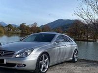 Gebraucht Mercedes CLS320 224 PS (164 kW) 2006 Silber Coupé