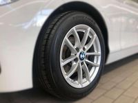 Gebraucht BMW 116 Advantage 109 PS (80 kW) 2018 Alpinweiß Kleinwagen