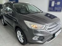 Gebraucht Ford Kuga Titanium 150 PS (110 kW) 2018 Grau SUV