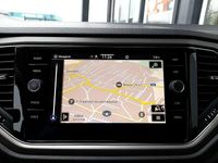 gebraucht VW T-Roc STYLE 2,0 TDI *17 ZOLL / NAVI / ACC / KAMERA / ...