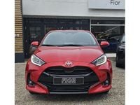 gebraucht Toyota Yaris Hybrid Active Drive 3,99% Fix Zins